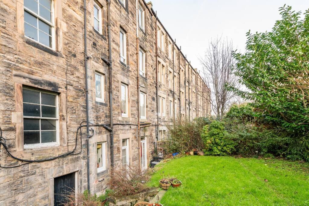 Holyrood Park: Lush & Arty 2 Double Bed Flat Appartement EDI Buitenkant foto