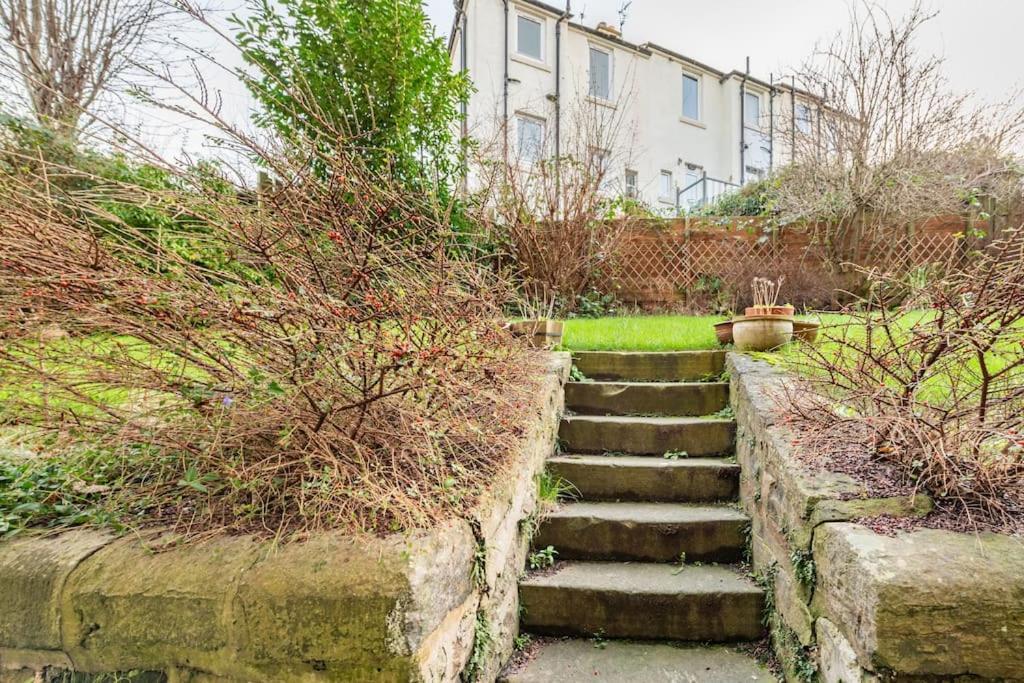 Holyrood Park: Lush & Arty 2 Double Bed Flat Appartement EDI Buitenkant foto