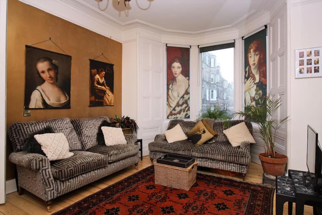 Holyrood Park: Lush & Arty 2 Double Bed Flat Appartement EDI Buitenkant foto